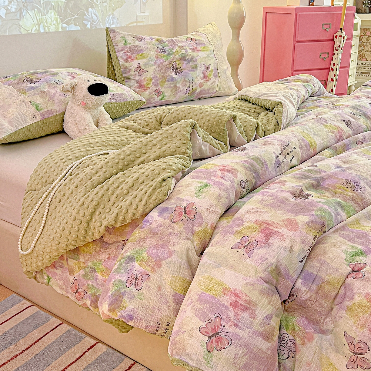 91家纺网 家纺一手货源 找家纺 昊川家纺 2025新款云感针织全棉花边豆豆被春秋被冬被被子被芯 油彩蝴蝶