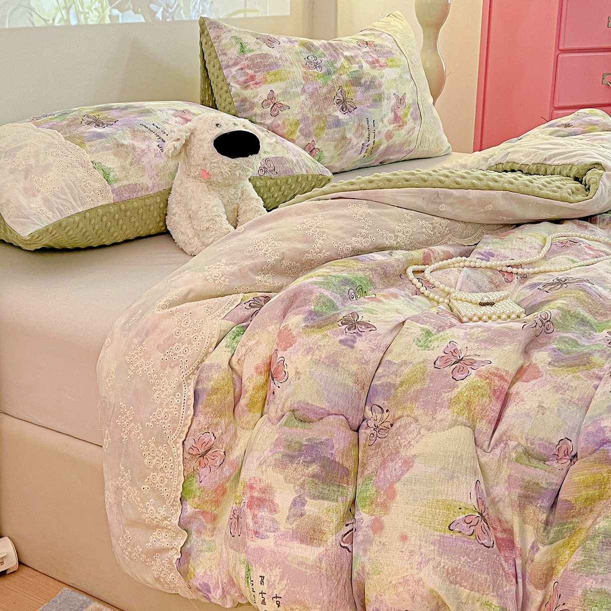 91家纺网 家纺一手货源 找家纺 昊川家纺 2025新款云感针织全棉花边豆豆被春秋被冬被被子被芯 油彩蝴蝶