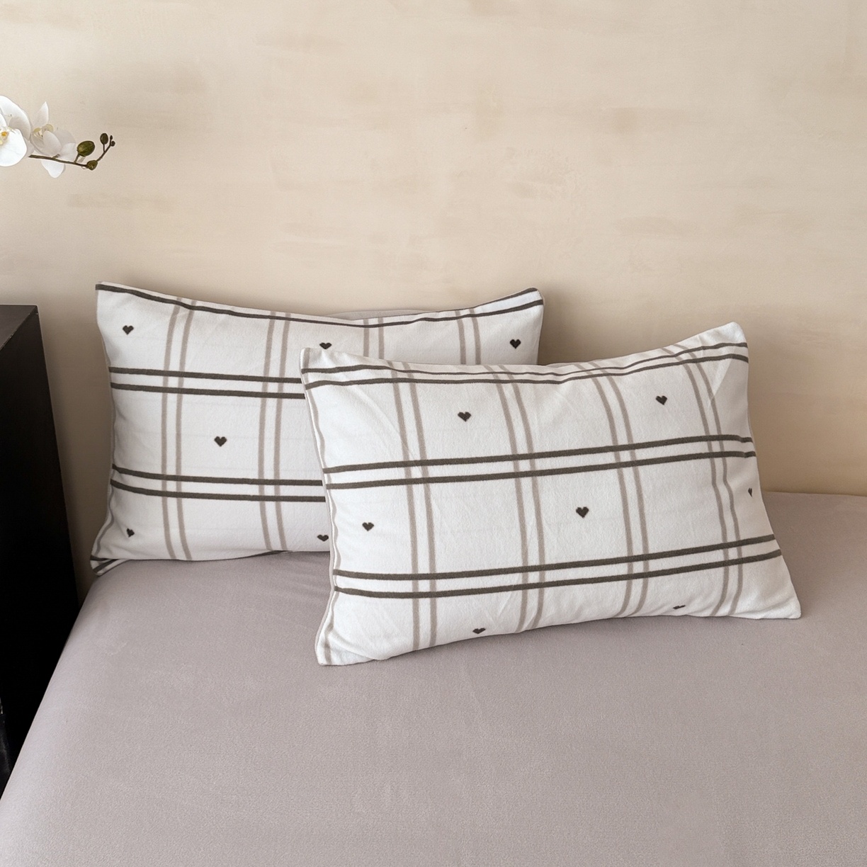 91家纺网 家纺一手货源 找家纺 懒猫家纺 2025新款印花海獭绒加厚保暖四件套 格子爱心