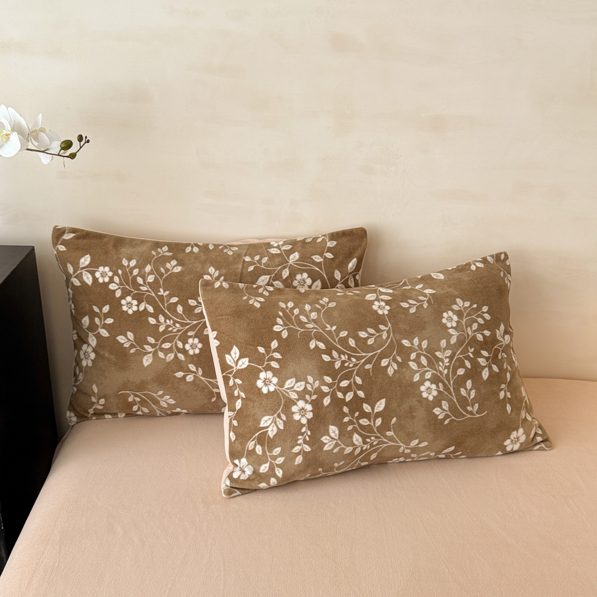 91家纺网 家纺一手货源 找家纺 懒猫家纺 2025新款印花海獭绒加厚保暖四件套 花枝絮语