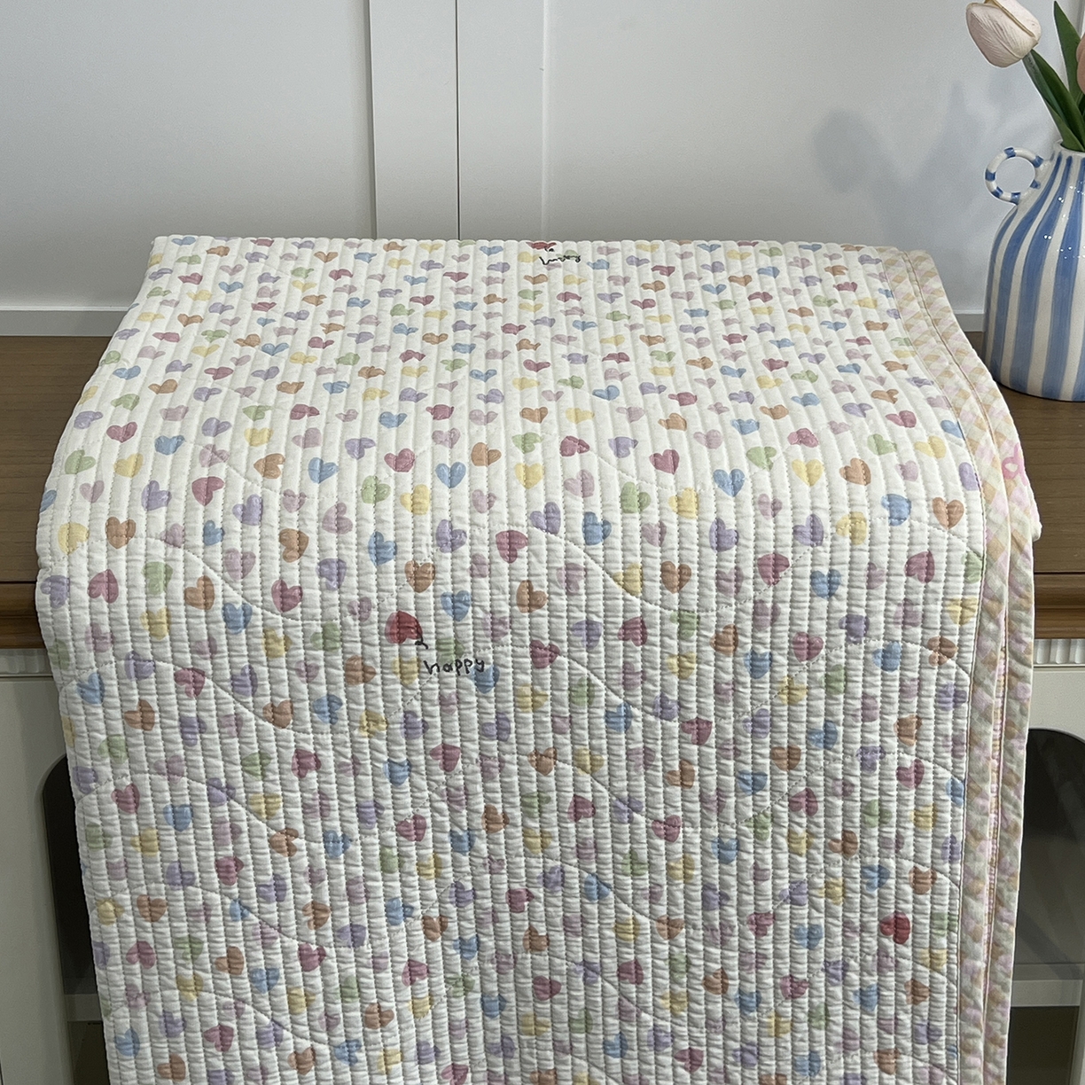 91家纺网 家纺一手货源 找家纺 沐纯家居 2025新款跑量款双面纯棉印花水洗床盖 爱之语