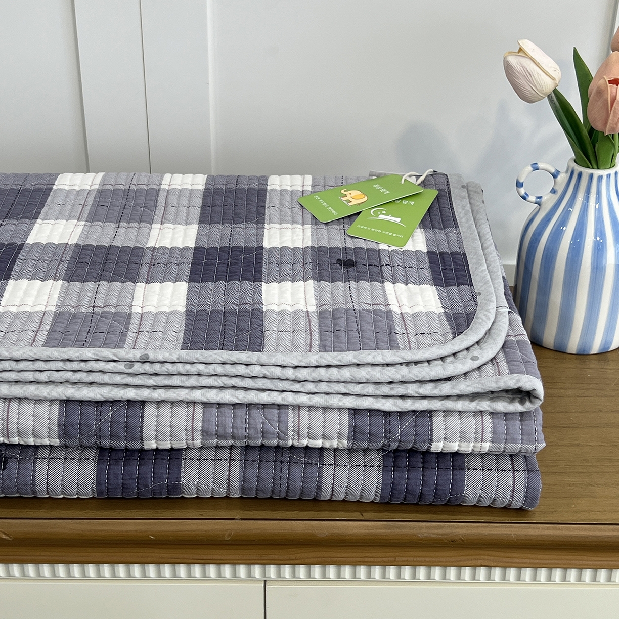 91家纺网 家纺一手货源 找家纺 沐纯家居 2025新款跑量款双面纯棉印花水洗床盖 布依格-灰