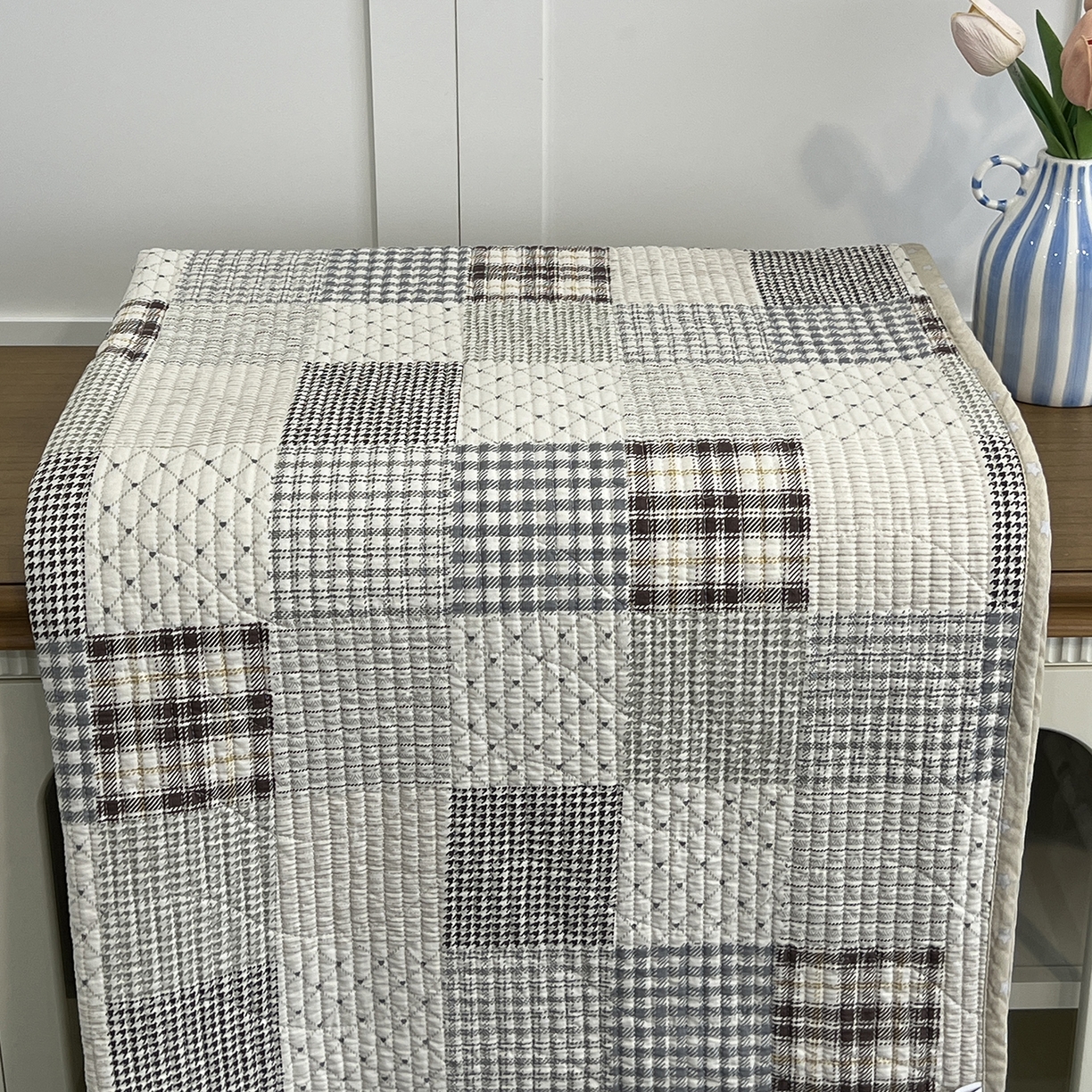 91家纺网 家纺一手货源 找家纺 沐纯家居 2025新款跑量款双面纯棉印花水洗床盖 布依格-米