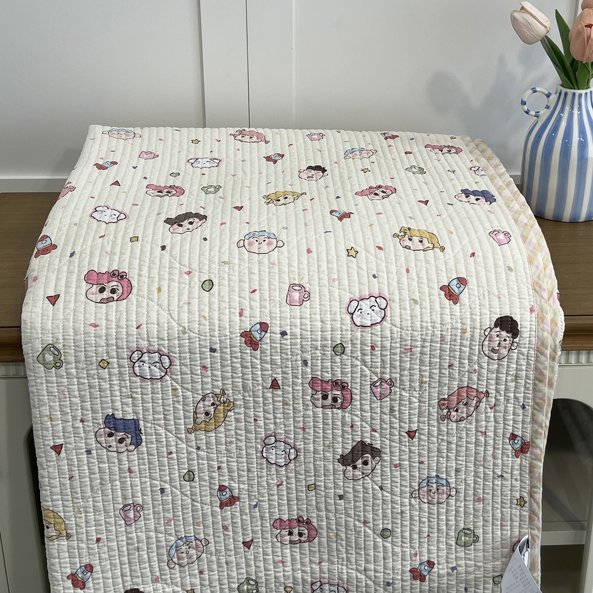 91家纺网 家纺一手货源 找家纺 沐纯家居 2025新款跑量款双面纯棉印花水洗床盖 动漫小人