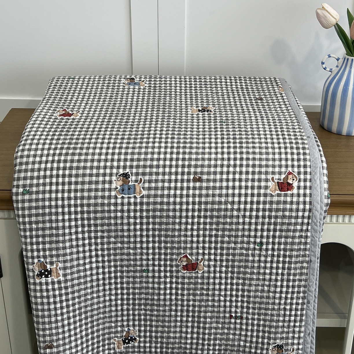 91家纺网 家纺一手货源 找家纺 沐纯家居 2025新款跑量款双面纯棉印花水洗床盖 排队柯基