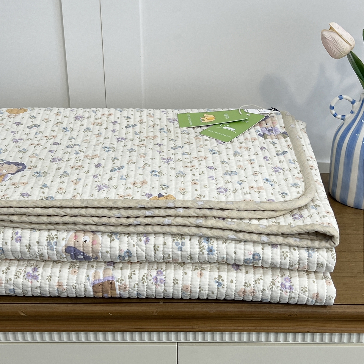 91家纺网 家纺一手货源 找家纺 沐纯家居 2025新款跑量款双面纯棉印花水洗床盖 碎花兔熊