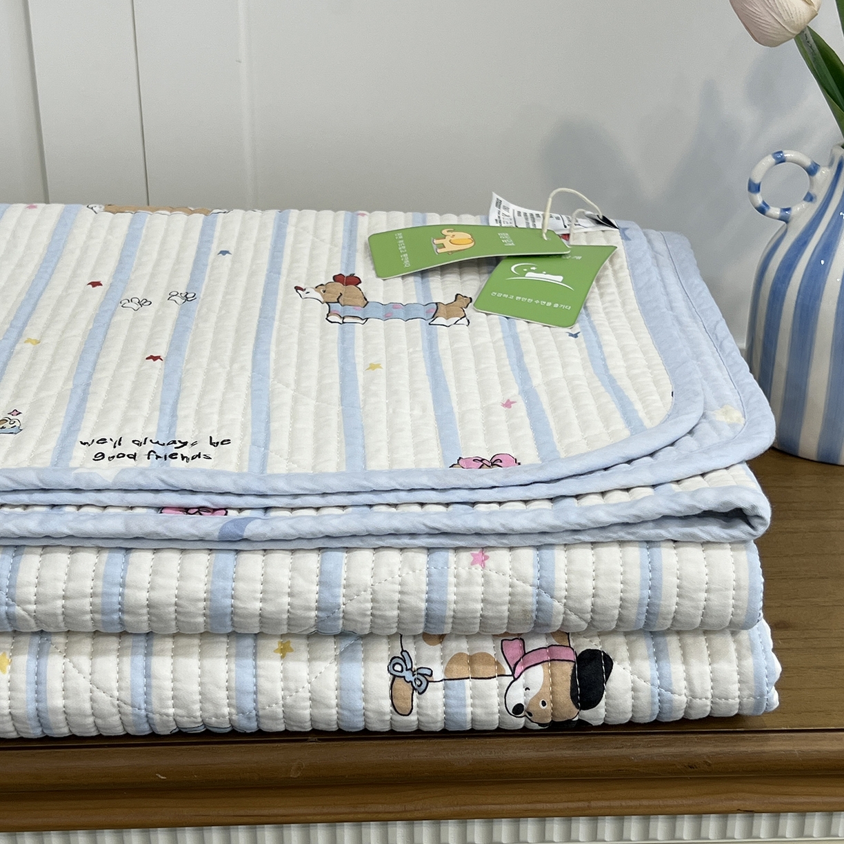 91家纺网 家纺一手货源 找家纺 沐纯家居 2025新款跑量款双面纯棉印花水洗床盖 条纹萌犬