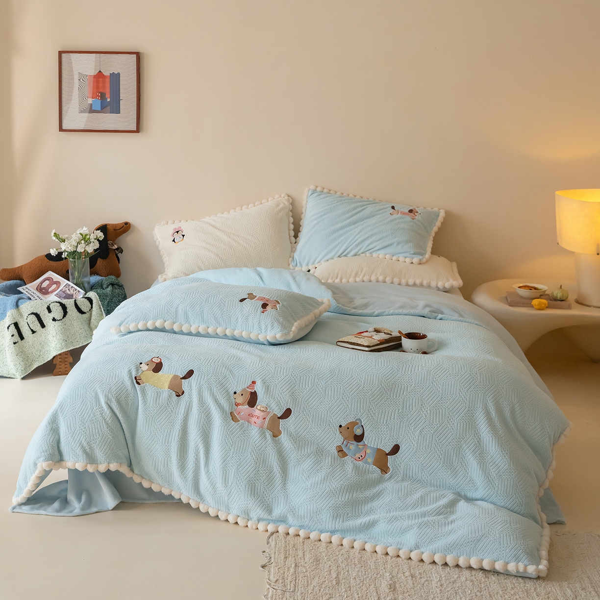 91家纺网 家纺一手货源 找家纺 （总）圆岛家纺 2025新款针织肌理纹雕花立体牛奶绒刺绣四件套