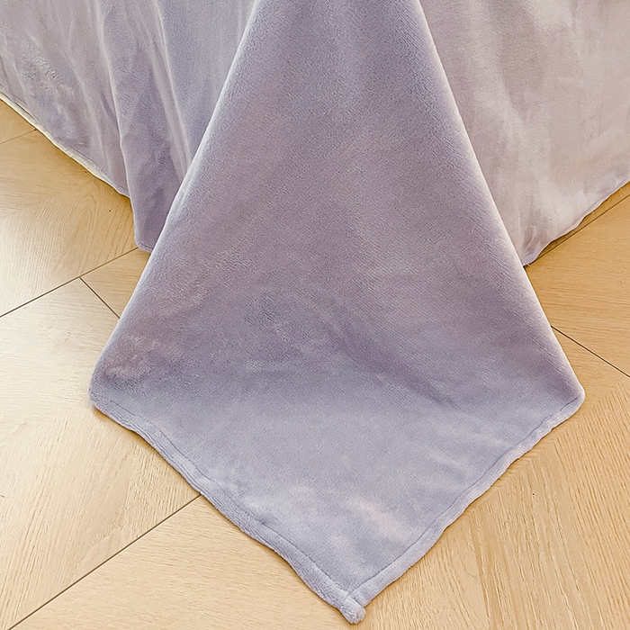 91家纺网 家纺一手货源 找家纺 瑞莱 2025新款A类200克高克重秋冬印花牛奶绒四件套-卡通系列奶油葡萄