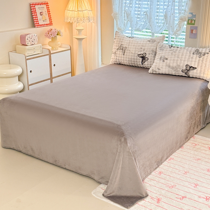 91家纺网 家纺一手货源 找家纺 金盛皇朝家纺 2025新款高克重仿兔毛泡泡牛奶绒床单床盖单件三件四件套 花枝蝶梦