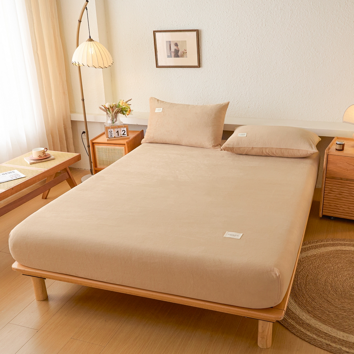 91家纺网 家纺一手货源 找家纺 梵克保罗 2025新款牛奶绒单床笠系列 卡其