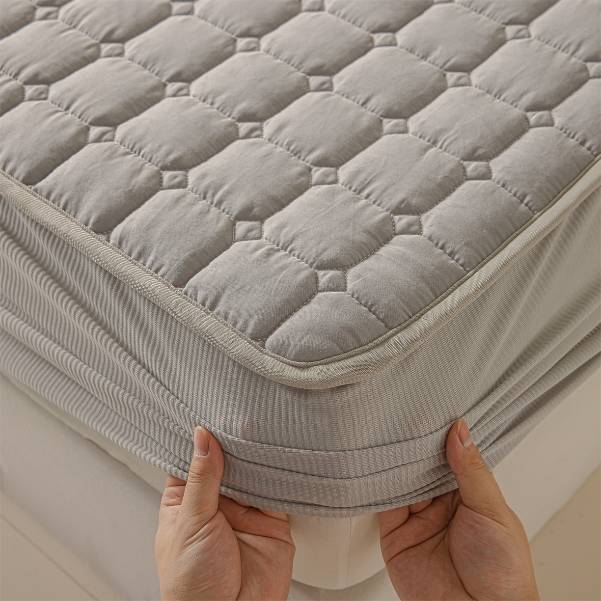 91家纺网 家纺一手货源 找家纺 （总）2025新款全棉牛奶绒双面款夹棉床笠