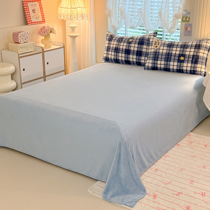 91家纺网 家纺一手货源 找家纺 金盛皇朝家纺 2025新款高克重仿兔毛泡泡牛奶绒床单床盖单件三件四件套 蓝格星语