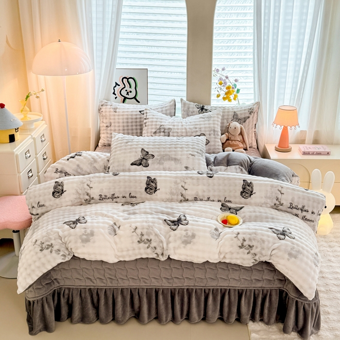 91家纺网 家纺一手货源 找家纺 金盛皇朝家纺 2025新款高克重仿兔毛泡泡牛奶绒床单床盖单件三件四件套 花枝蝶梦