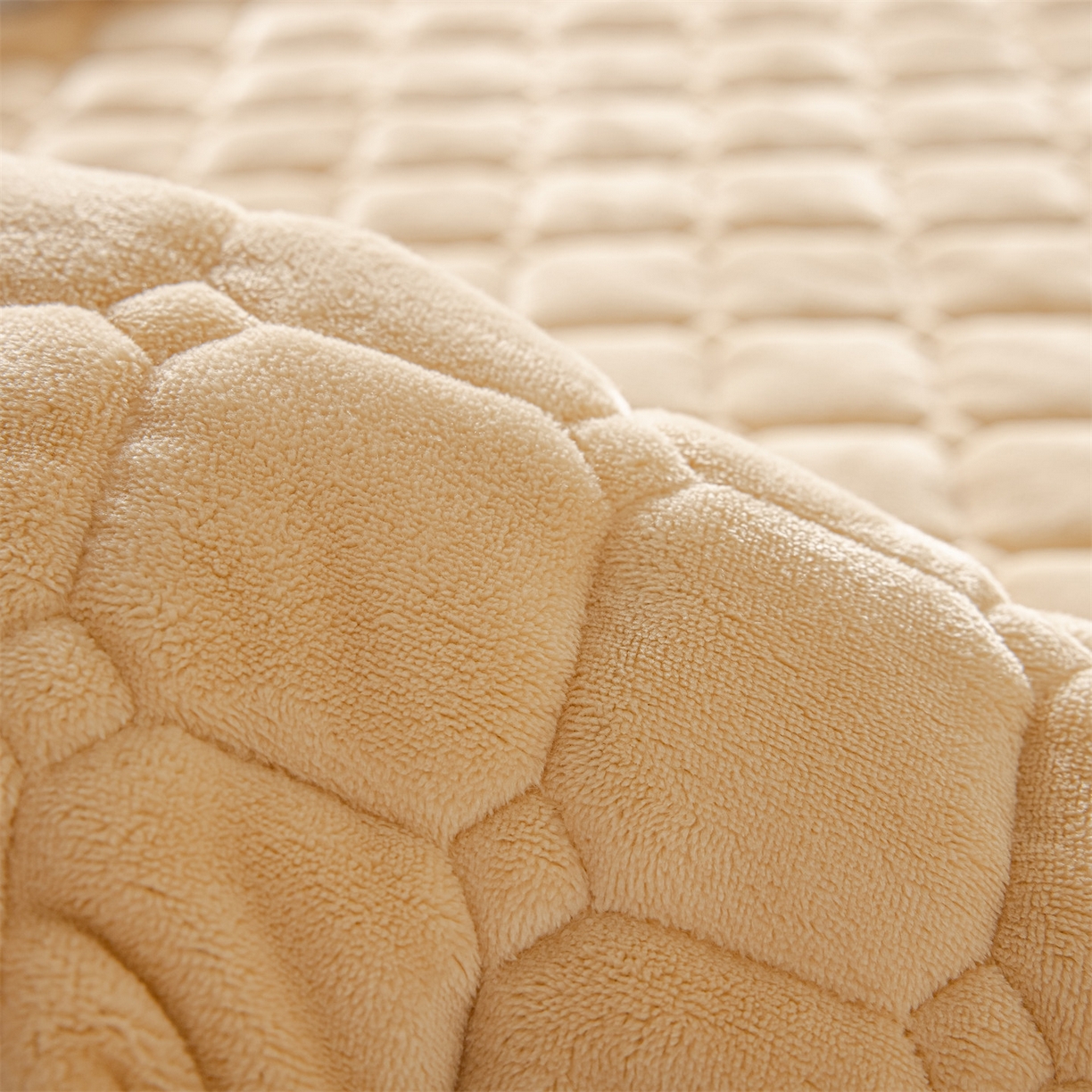 91家纺网 家纺一手货源 找家纺 2025新款全棉牛奶绒双面款夹棉床笠 奶茶咖