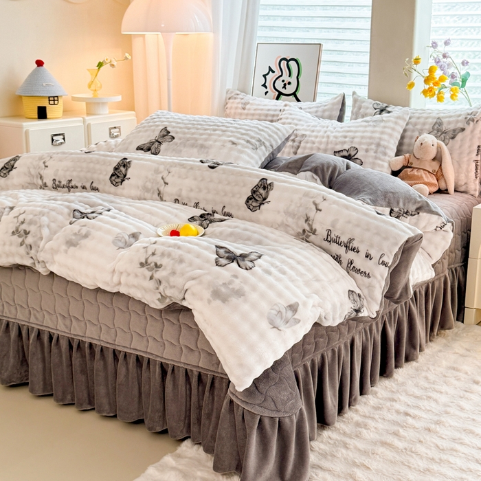 91家纺网 家纺一手货源 找家纺 金盛皇朝家纺 2025新款高克重仿兔毛泡泡牛奶绒床单床盖单件三件四件套 花枝蝶梦