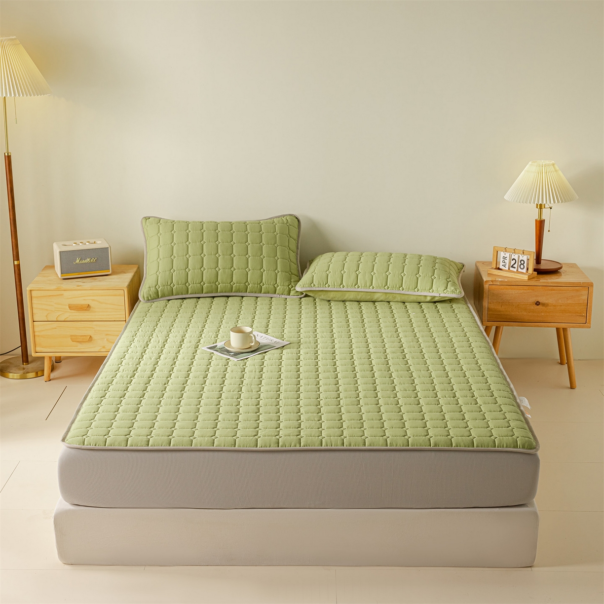 2025新款全棉牛奶绒双面款夹棉床笠 牛油果绿