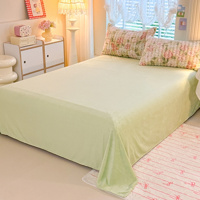 91家纺网 家纺一手货源 找家纺 金盛皇朝家纺 2025新款高克重仿兔毛泡泡牛奶绒床单床盖单件三件四件套 碧花漫缀