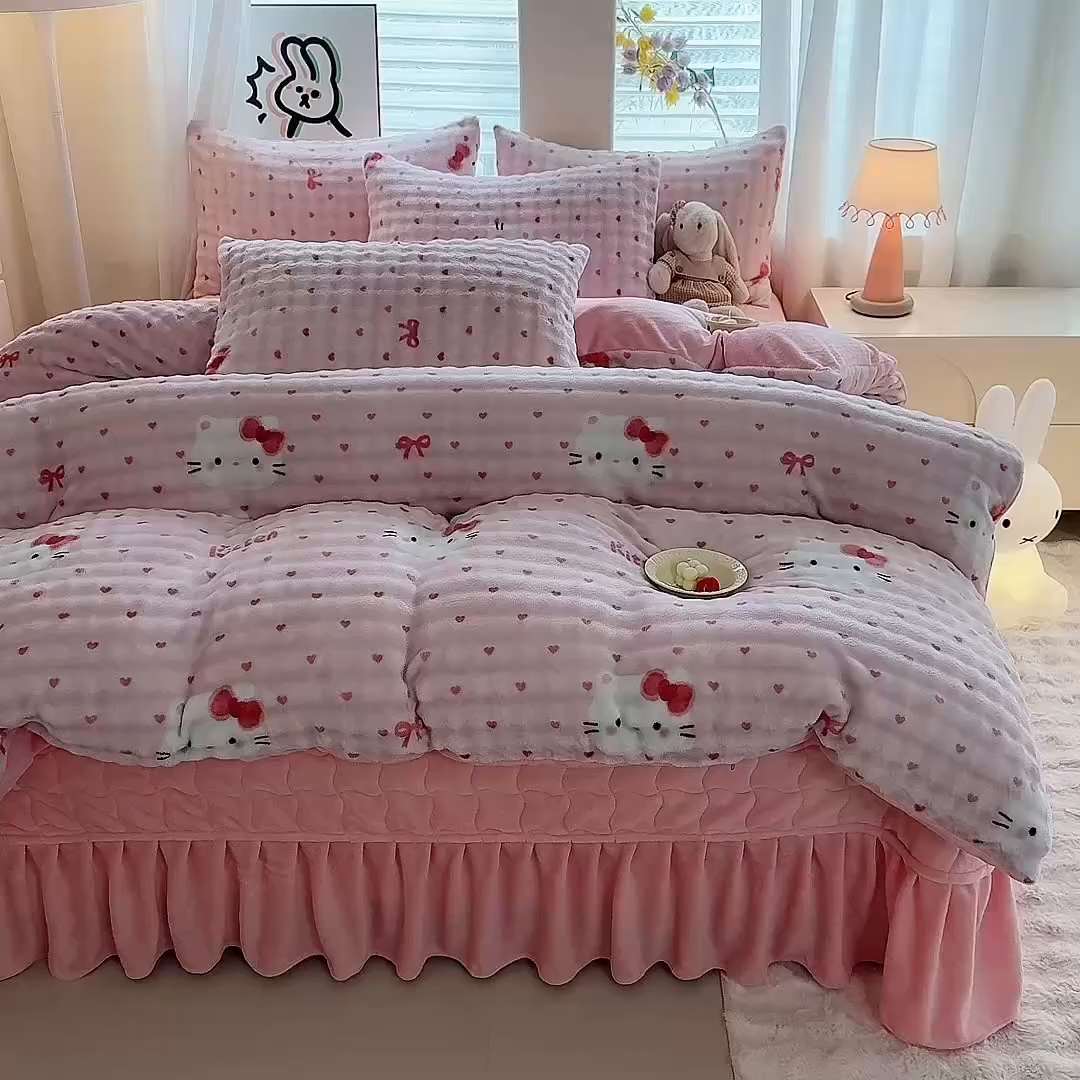 91家纺网 家纺一手货源 找家纺 金盛皇朝家纺 2025新款高克重仿兔毛泡泡牛奶绒床单床盖单件三件四件套 奶绒猫语