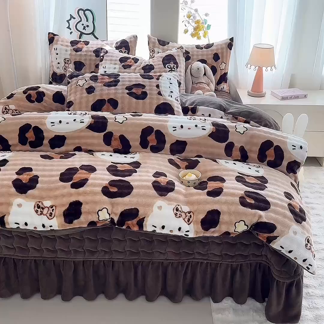 91家纺网 家纺一手货源 找家纺 金盛皇朝家纺 2025新款高克重仿兔毛泡泡牛奶绒床单床盖单件三件四件套 豹纹猫仔