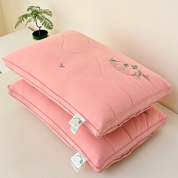 91家纺网 家纺一手货源 找家纺 十仟家纺 2025新款亲肤纯色茶韵枕枕头枕芯 粉色