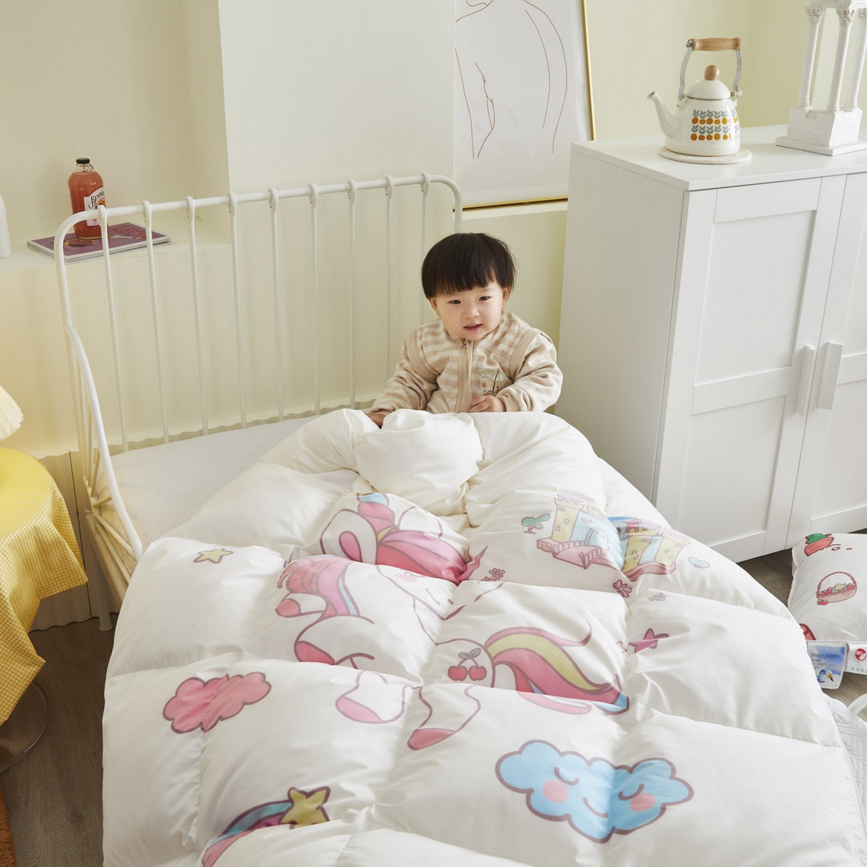 91家纺网 家纺一手货源 找家纺 暖羽屋羽绒馆 2025新款卡通国标95白鹅绒被芯羽绒被子1.5米 儿童羽绒被婴幼儿 学生鹅绒被 独角兽