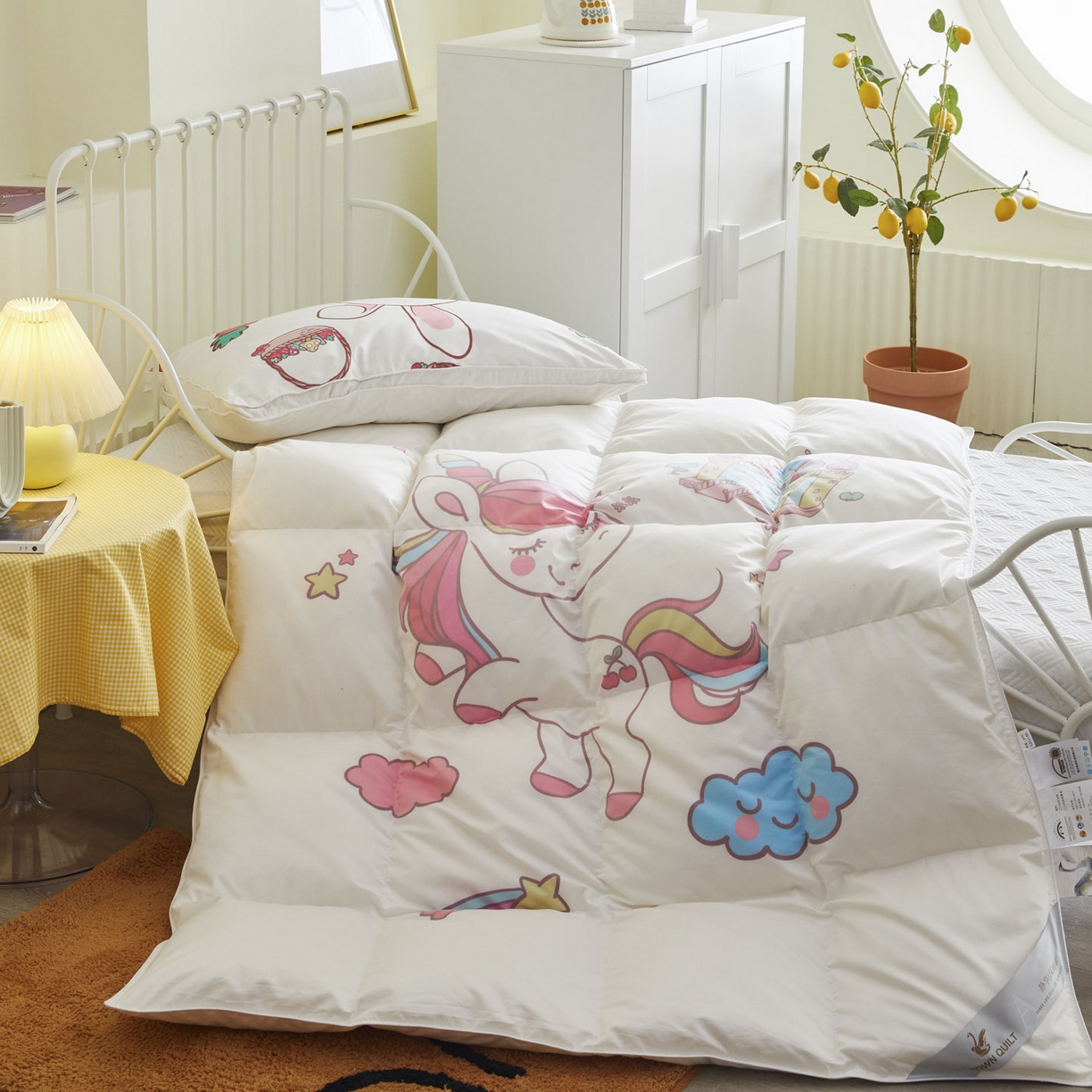 91家纺网 家纺一手货源 找家纺 暖羽屋羽绒馆 2025新款卡通国标95白鹅绒被芯羽绒被子1.5米 儿童羽绒被婴幼儿 学生鹅绒被 独角兽