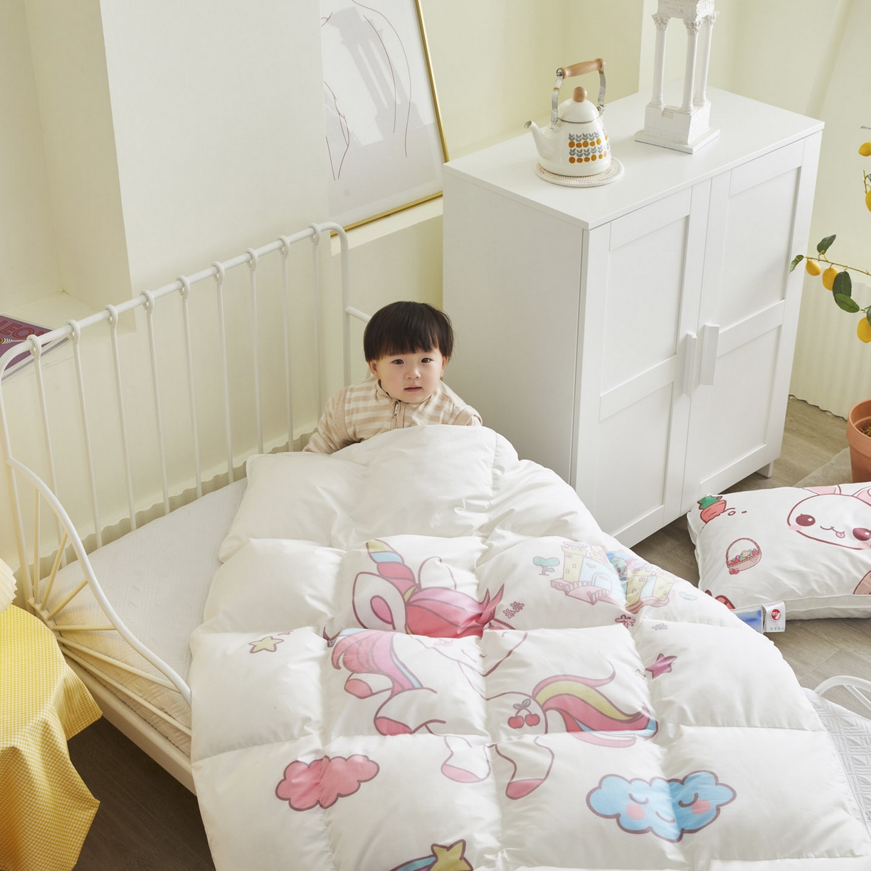 91家纺网 家纺一手货源 找家纺 暖羽屋羽绒馆 2025新款卡通国标95白鹅绒被芯羽绒被子1.5米 儿童羽绒被婴幼儿 学生鹅绒被 独角兽