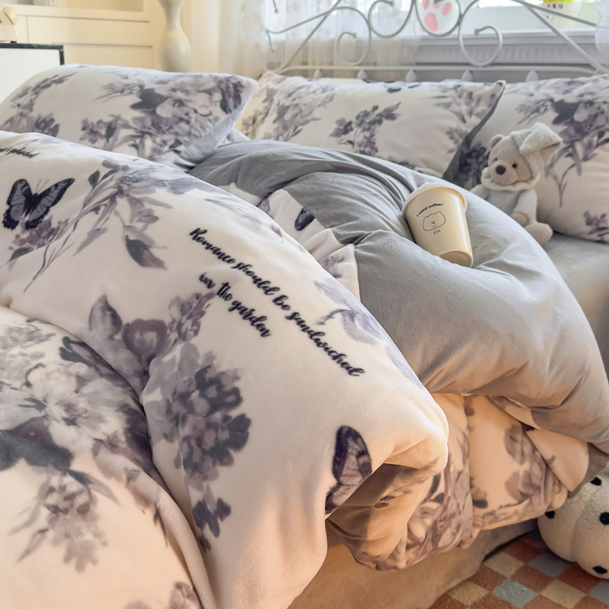 91家纺网 家纺一手货源 找家纺 潮邦创意家居 2025新款5D数码牛奶绒印花系列四件套 恋薇