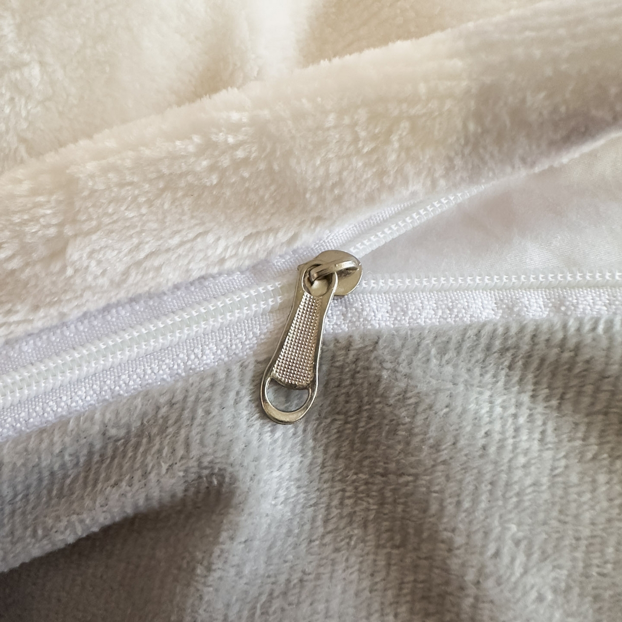 91家纺网 家纺一手货源 找家纺 潮邦创意家居 2025新款5D数码牛奶绒印花系列四件套 恋薇