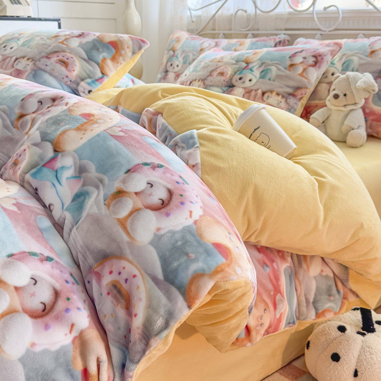 91家纺网 家纺一手货源 找家纺 潮邦创意家居 2025新款5D数码牛奶绒印花系列四件套 甜甜圈