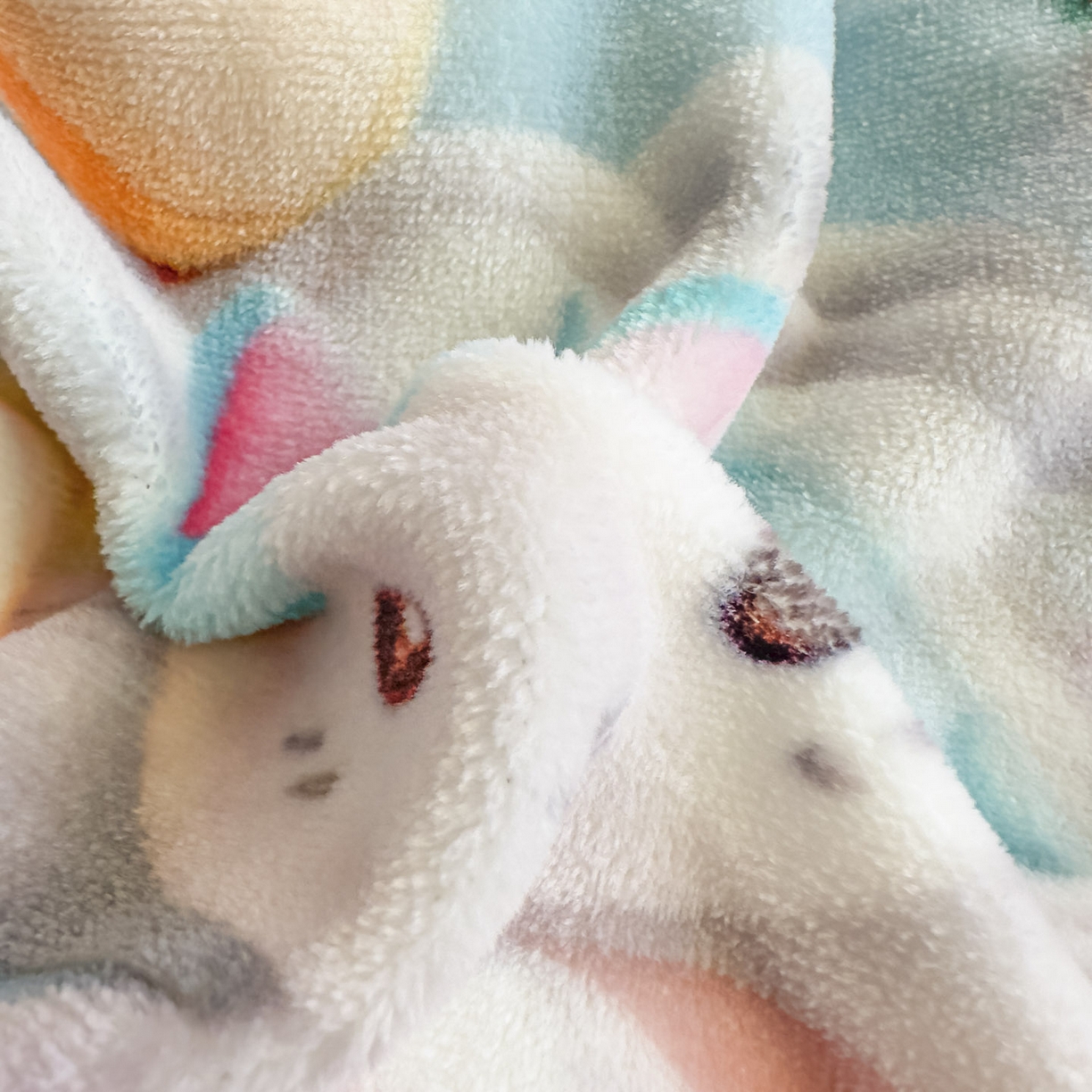 91家纺网 家纺一手货源 找家纺 潮邦创意家居 2025新款5D数码牛奶绒印花系列四件套 甜甜圈