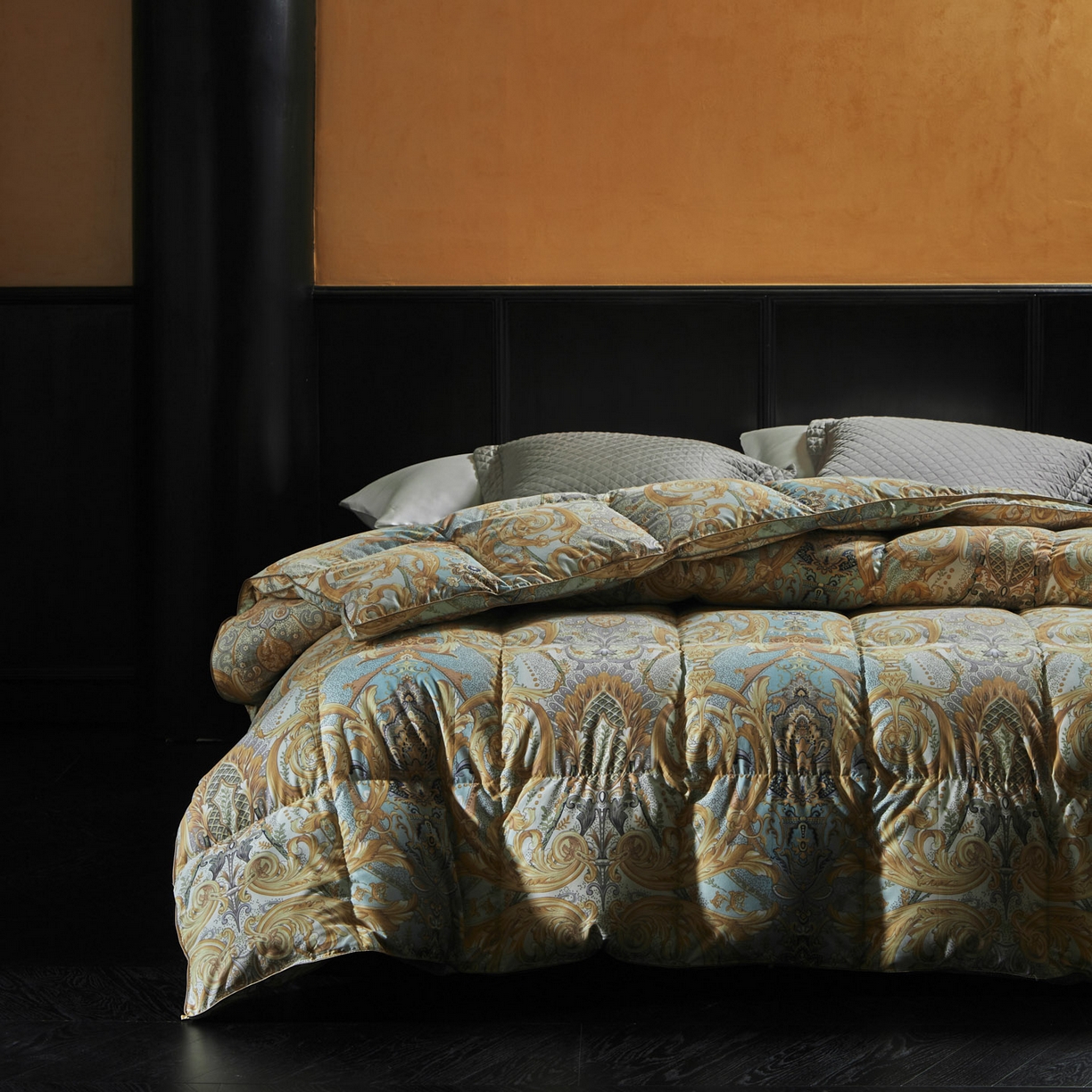 91家纺网 家纺一手货源 找家纺 （总）暖羽屋羽绒馆 2025新款樊若 绒子含量95白鸭绒被子 羽绒被 双人冬被鸭绒被芯 春秋被