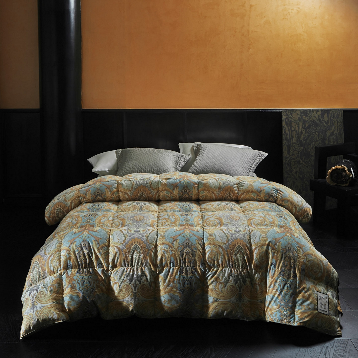 91家纺网 家纺一手货源 找家纺 （总）暖羽屋羽绒馆 2025新款樊若 绒子含量95白鸭绒被子 羽绒被 双人冬被鸭绒被芯 春秋被