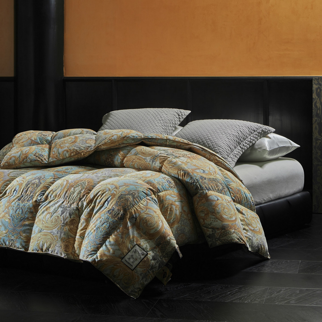 91家纺网 家纺一手货源 找家纺 （总）暖羽屋羽绒馆 2025新款樊若 绒子含量95白鸭绒被子 羽绒被 双人冬被鸭绒被芯 春秋被