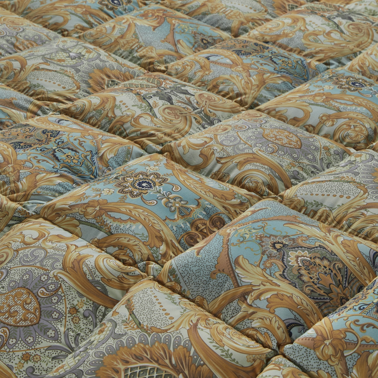 91家纺网 家纺一手货源 找家纺 （总）暖羽屋羽绒馆 2025新款樊若 绒子含量95白鸭绒被子 羽绒被 双人冬被鸭绒被芯 春秋被