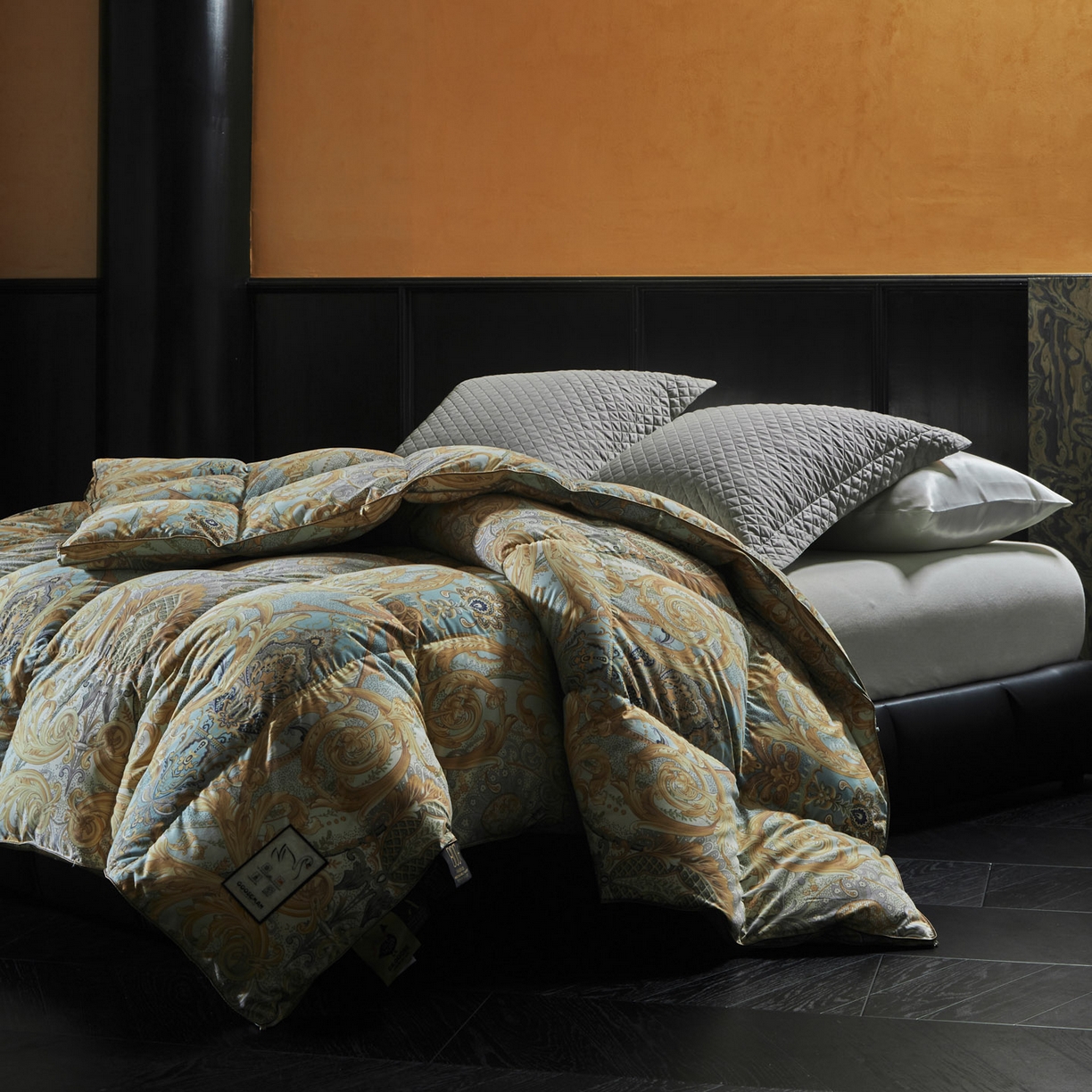 91家纺网 家纺一手货源 找家纺 （总）暖羽屋羽绒馆 2025新款樊若 绒子含量95白鸭绒被子 羽绒被 双人冬被鸭绒被芯 春秋被