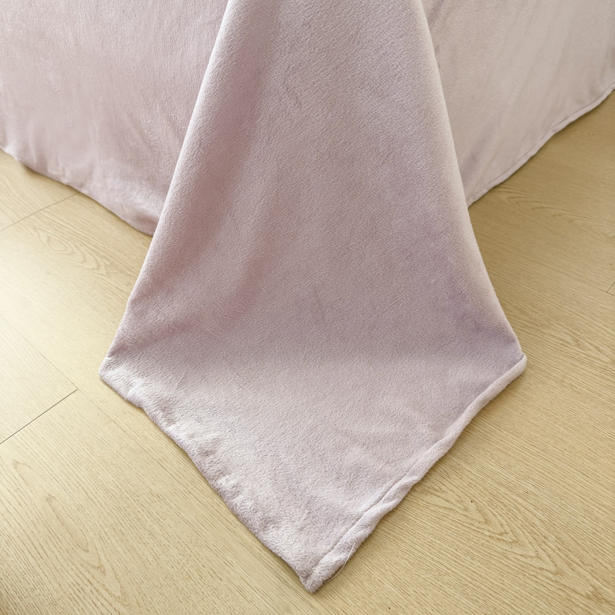 91家纺网 家纺一手货源 找家纺 潮邦创意家居 2025新款5D数码牛奶绒印花系列四件套 花蔓