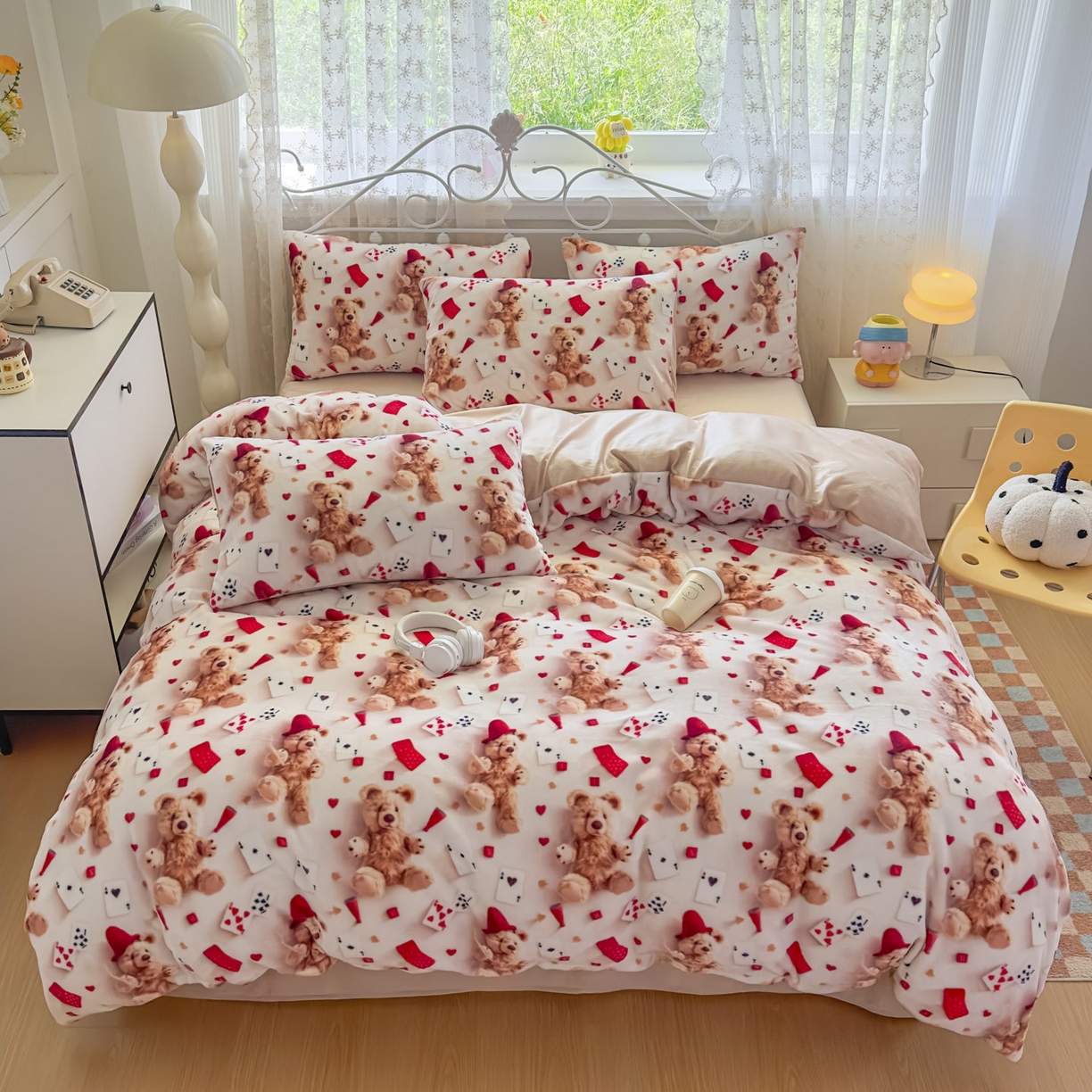 91家纺网 家纺一手货源 找家纺 潮邦创意家居 2025新款5D数码牛奶绒印花系列四件套 卡牌熊