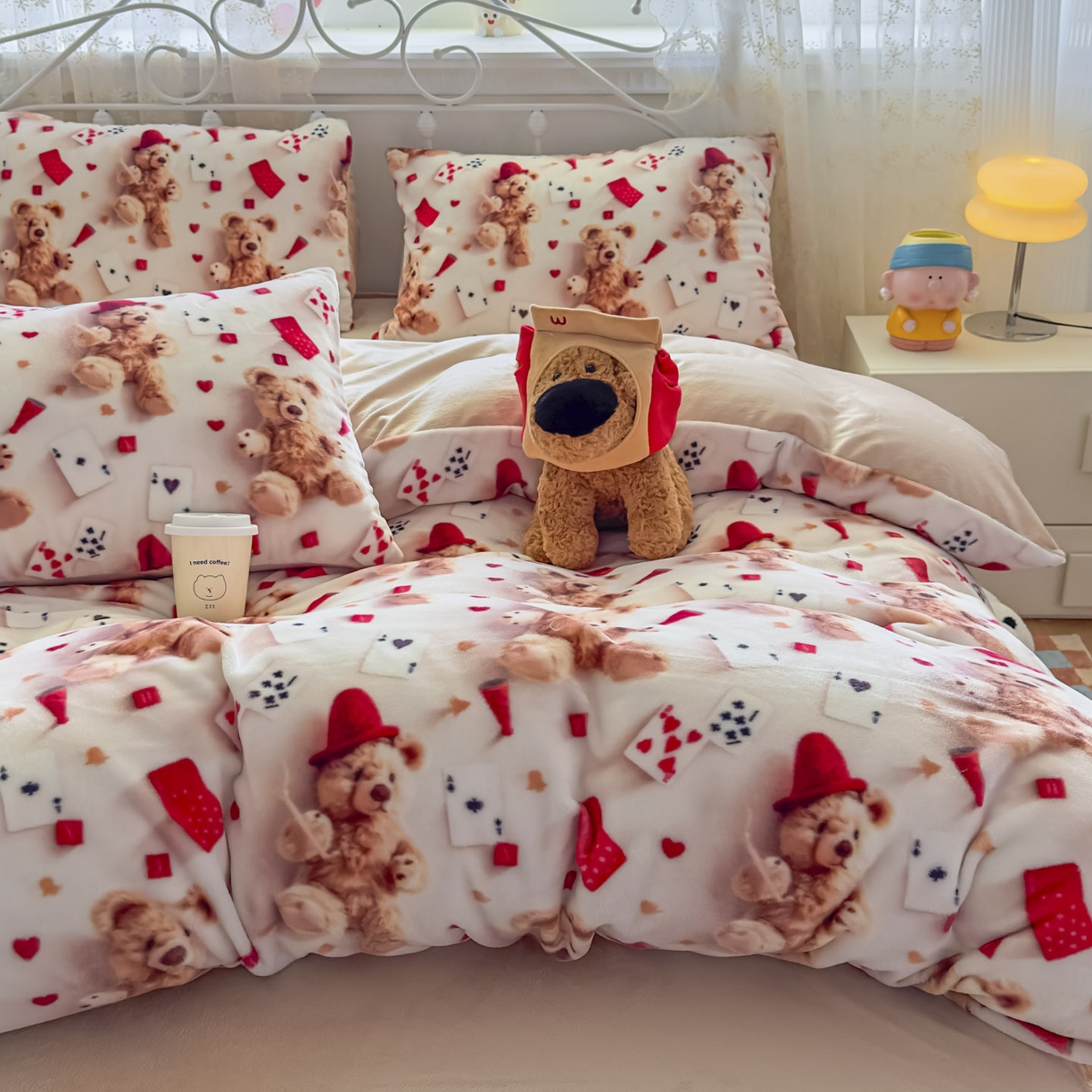 91家纺网 家纺一手货源 找家纺 潮邦创意家居 2025新款5D数码牛奶绒印花系列四件套 卡牌熊