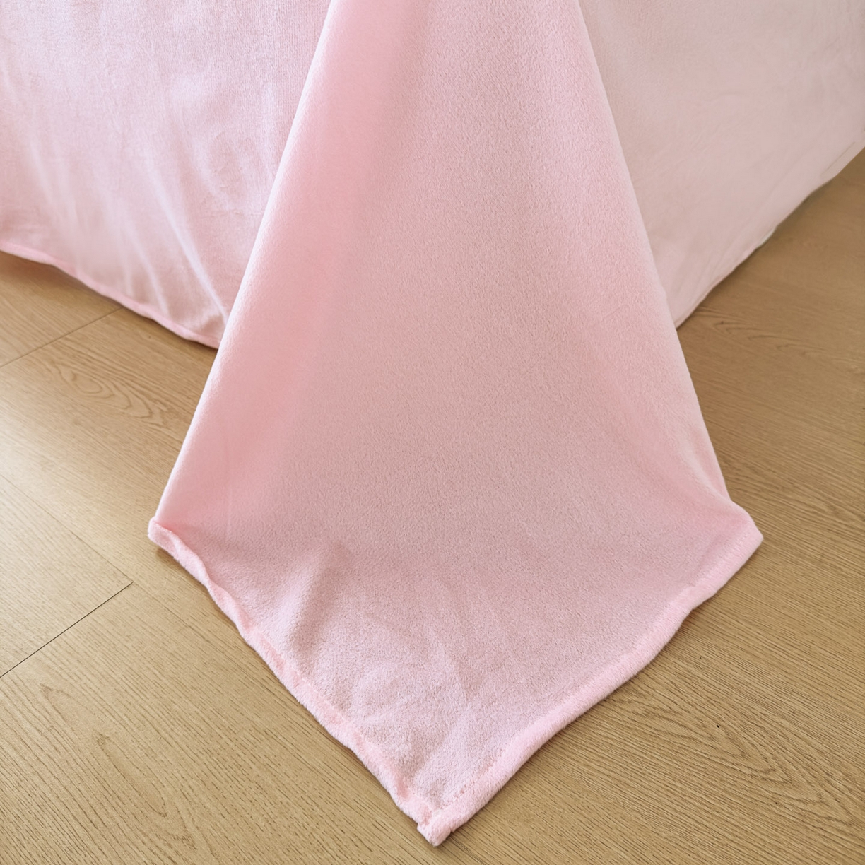 91家纺网 家纺一手货源 找家纺 潮邦创意家居 2025新款5D数码牛奶绒印花系列四件套 梦宝