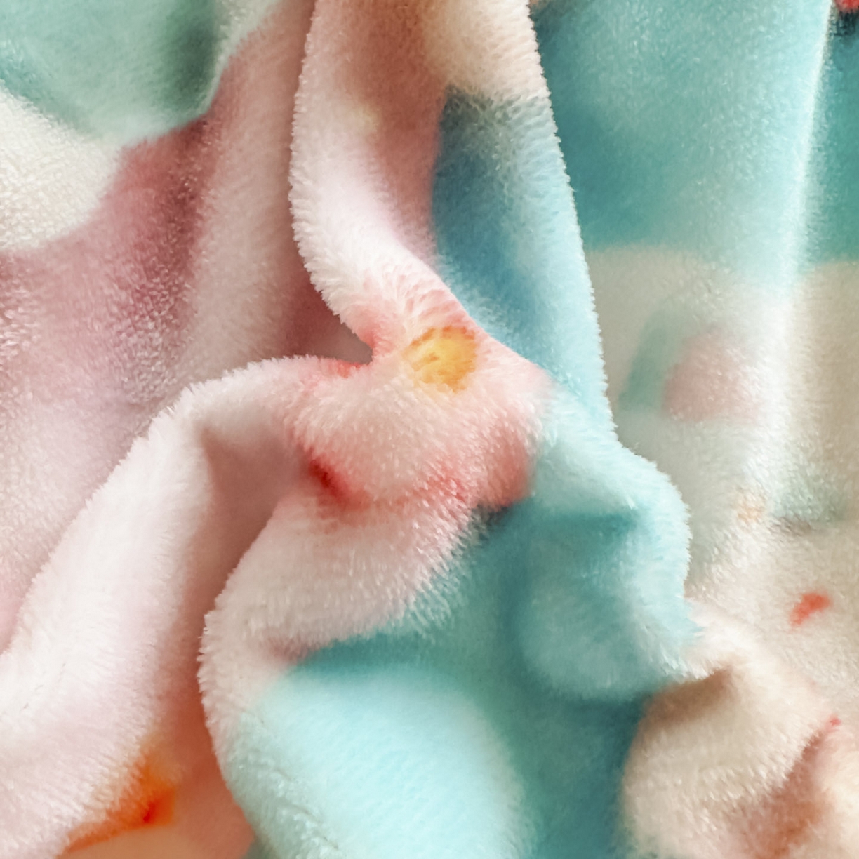 91家纺网 家纺一手货源 找家纺 潮邦创意家居 2025新款5D数码牛奶绒印花系列四件套 糖宝