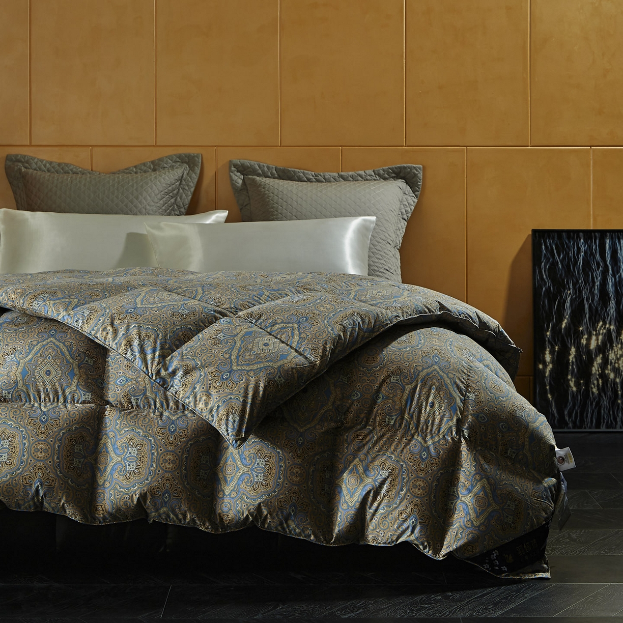 91家纺网 家纺一手货源 找家纺 （总）暖羽屋羽绒馆 2025新款95白鸭绒被芯 罗斯空间 国标鸭绒被 羽绒被子2米双人春秋被