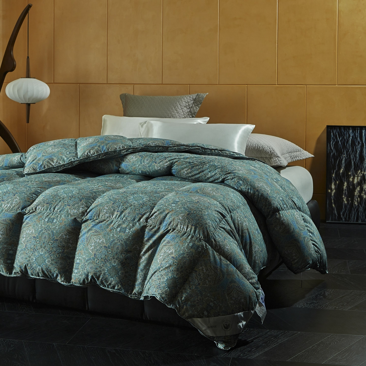 91家纺网 家纺一手货源 找家纺 暖羽屋羽绒馆 2025新款95白鸭绒被芯 罗斯空间 国标鸭绒被 羽绒被子2米双人春秋被 烟雨青