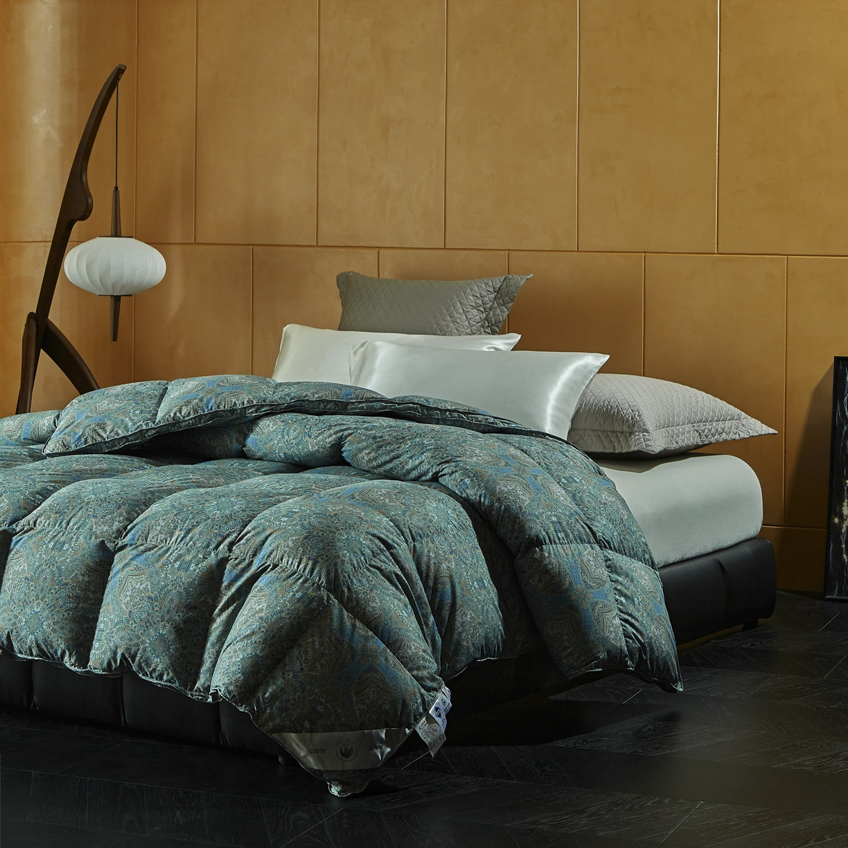 91家纺网 家纺一手货源 找家纺 暖羽屋羽绒馆 2025新款95白鸭绒被芯 罗斯空间 国标鸭绒被 羽绒被子2米双人春秋被 烟雨青