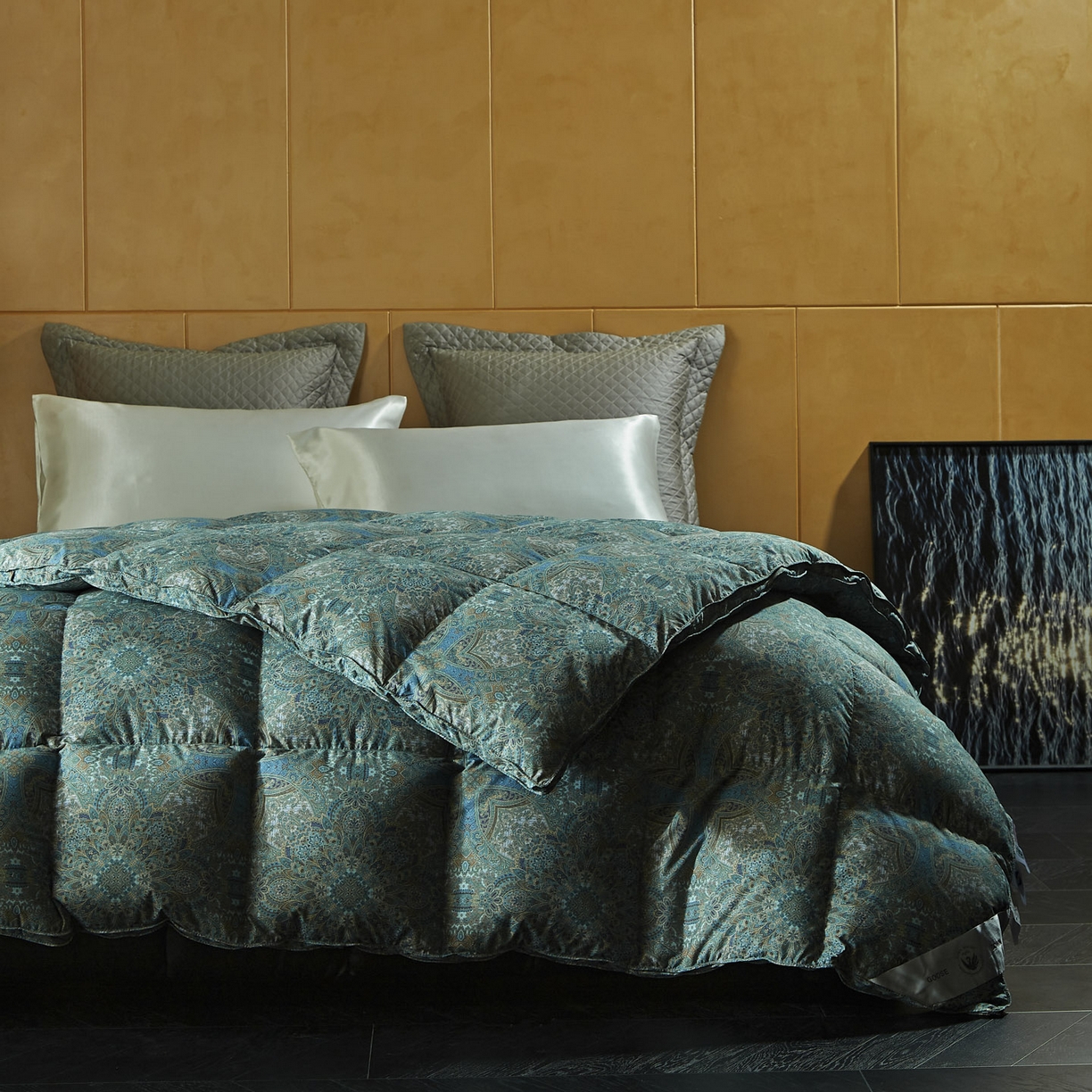 91家纺网 家纺一手货源 找家纺 暖羽屋羽绒馆 2025新款95白鸭绒被芯 罗斯空间 国标鸭绒被 羽绒被子2米双人春秋被 烟雨青