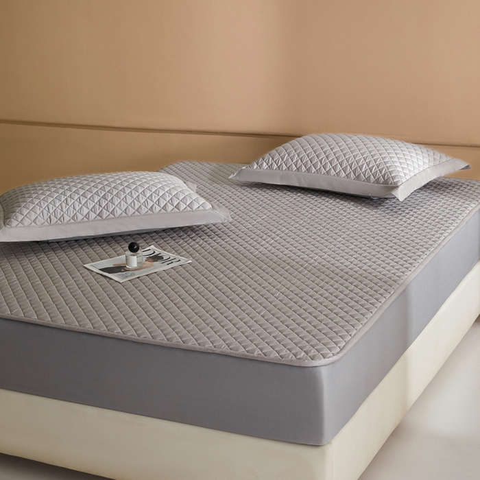 91家纺网 家纺一手货源 找家纺 （总）由有家居 2025新品60S全棉长绒棉绗缝夹棉大豆纤维床垫床褥平铺款床笠款三件套