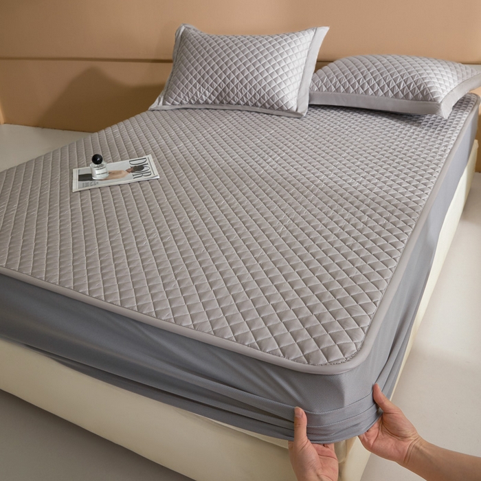 91家纺网 家纺一手货源 找家纺 （总）由有家居 2025新品60S全棉长绒棉绗缝夹棉大豆纤维床垫床褥平铺款床笠款三件套