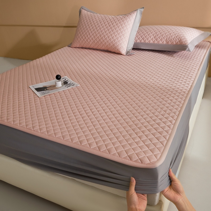 91家纺网 家纺一手货源 找家纺 （总）由有家居 2025新品60S全棉长绒棉绗缝夹棉大豆纤维床垫床褥平铺款床笠款三件套