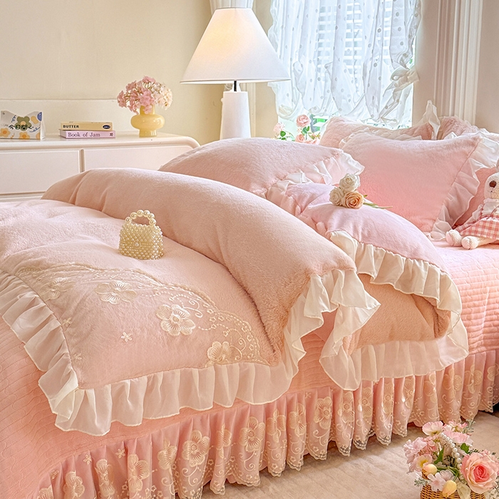 唐人居 2025新款高克重兔毛绒花边夹棉床盖四件套-满满爱 满满爱-粉色